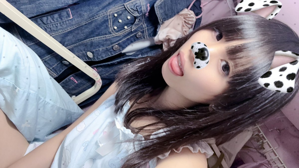 XUXUDiary_'s tweet photo. https://t.co/EuFrzN9Fq5