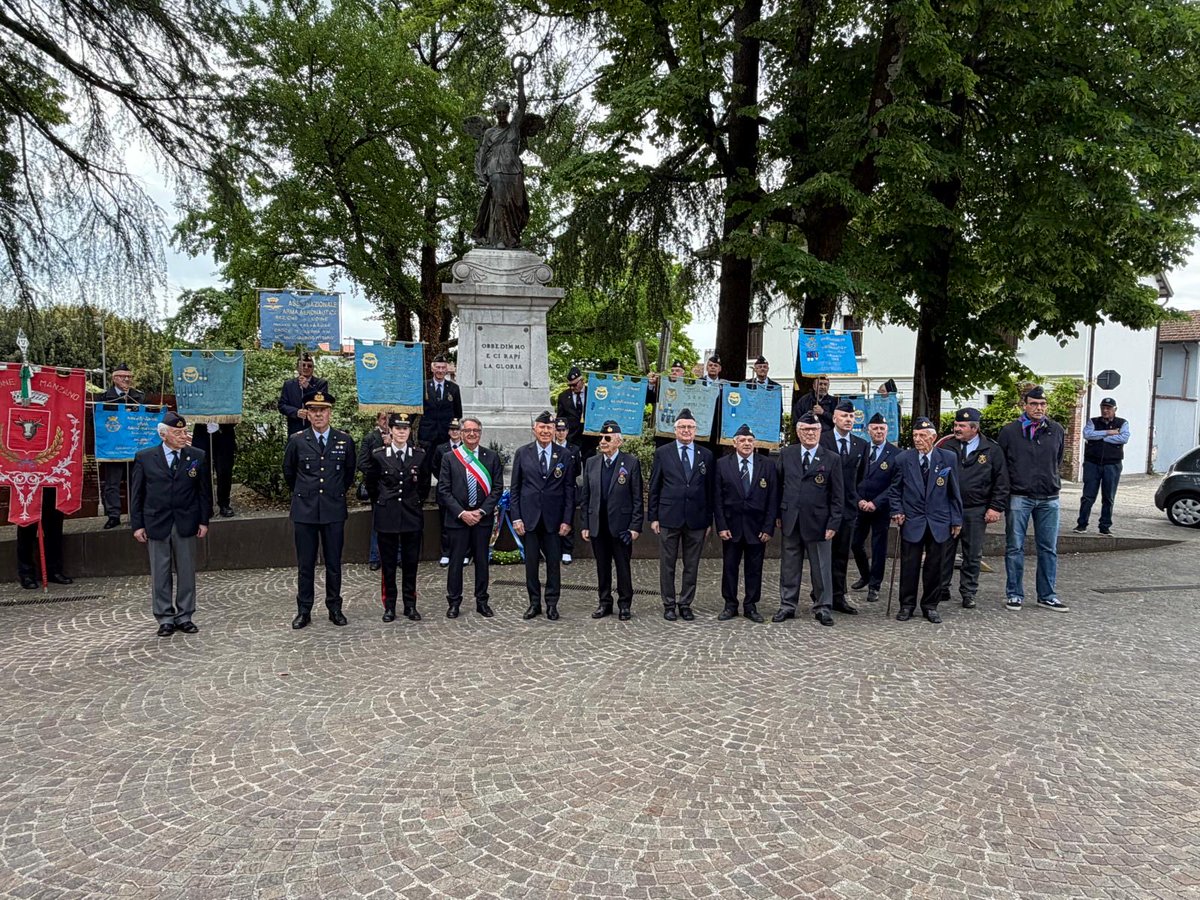 A.A.A. - Aviatori d’Italia tweet media