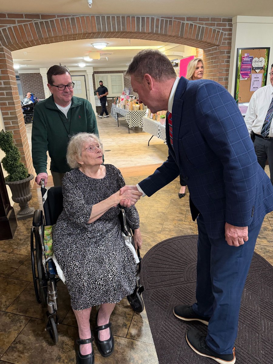 senatorlaughlin's tweet photo. Visited Fairview Manor during National Nursing Home Week to meet with staff and discuss ways we can better support nursing homes in the upcoming state budget.

Appreciate the hardworking caregivers who provide quality care to our seniors every day. https://t.co/mWkNSHPRXN