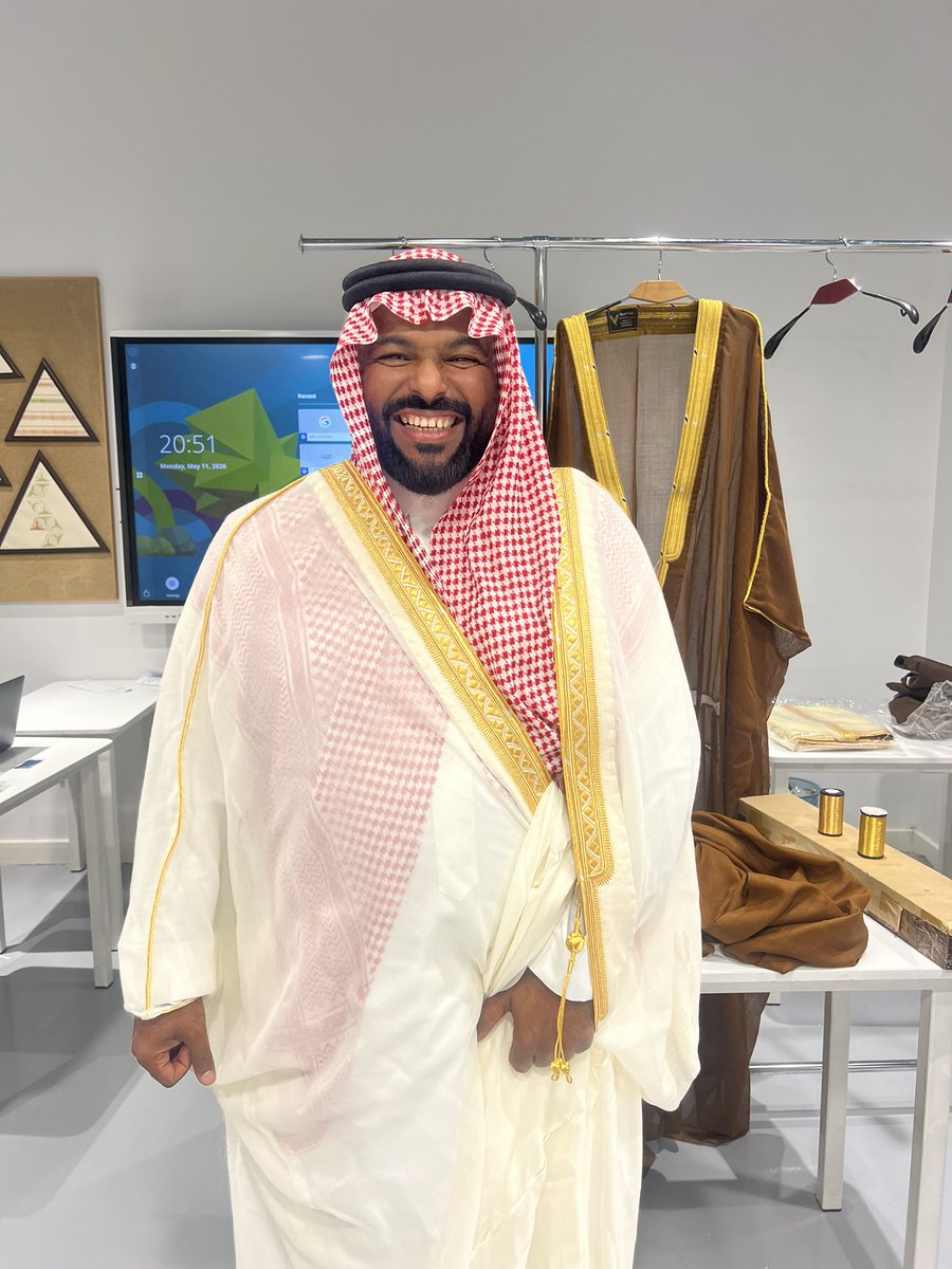 abdullah_mut3bb's tweet photo. الحمد لله حتى يبلغ الحمد منتهاه
اجتياز البرنامج التدريبي المعتمد
(TOT) تدريب المدربين في الحرف اليدوية من تقديم المعهد الملكي للفنون التقليدية وِرث | wrth 🇸🇦 اشراف :
د.سوزان اليحيى الرئيس التنفيذي 
تدريب المدرب عبدالرحمن بن سليم شكر موصول للمعهد وجميع المشرفين والزملاء والزميلات https://t.co/Zj2ZpYYKXd