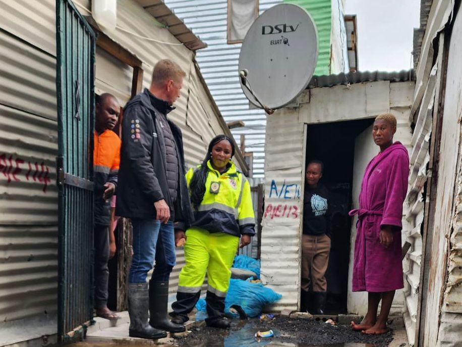Democratic Alliance tweet media