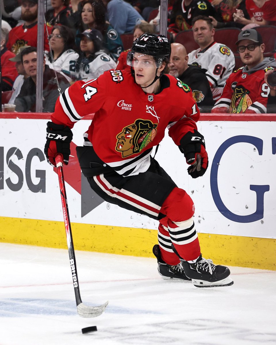 NHLBlackhawks's tweet photo. hiiiiiiiii Kevin!👋

⭐️ appeared in his 100th career NHL game on April 4 at Seattle and logged an assist
⭐️ ranked second among @goicehogs blueliners with 24 assists and 26 points in 53 AHL games this season
⭐️ represented the IceHogs at the 2026 @TheAHL All-Star Classic, marking his second-straight AHL All-Star Game appearance