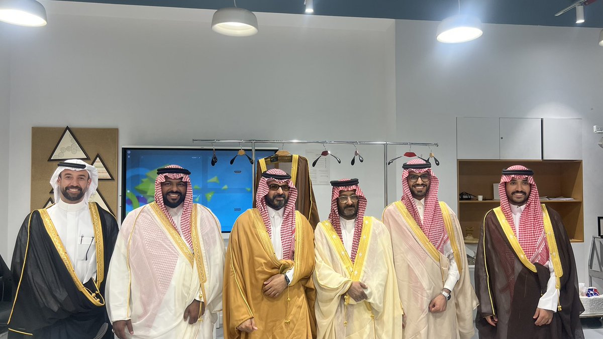 abdullah_mut3bb's tweet photo. @wrth_ksa الحمد لله حتى يبلغ الحمد منتهاه
اجتياز البرنامج التدريبي المعتمد
(TOT) تدريب المدربين في الحرف اليدوية من تقديم المعهد الملكي للفنون التقليدية وِرث | wrth 🇸🇦 اشراف :
د.سوزان اليحيى الرئيس التنفيذي 
تدريب المدرب عبدالرحمن بن سليم شكر موصول للمعهد وجميع المشرفين والزملاء والزميلات https://t.co/IRDyTSqfYT