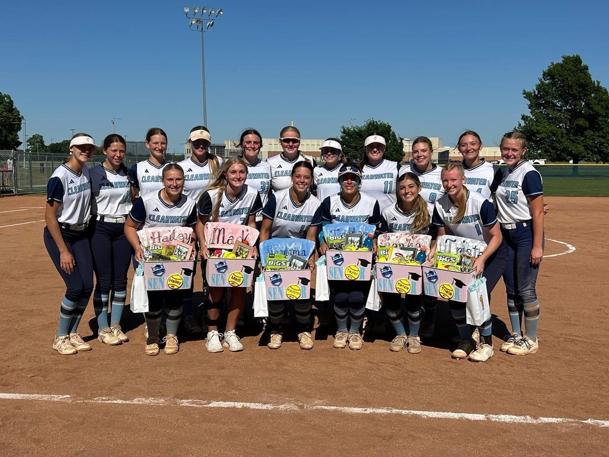 CHSNDNSoftball's tweet photo. Senior Night!
#21 Madi Clevenger
#8 Hailey GoForth
#14 Kaylynn Konkel
#13 Taylor Nielson
#31 Mackenzie Reeves
#1 Trista Welty
Their leadership and performance will leave a mark on Clearwater softball for years to come. Thank you ladies ๐#minus5 https://t.co/CtXNsM3SMG