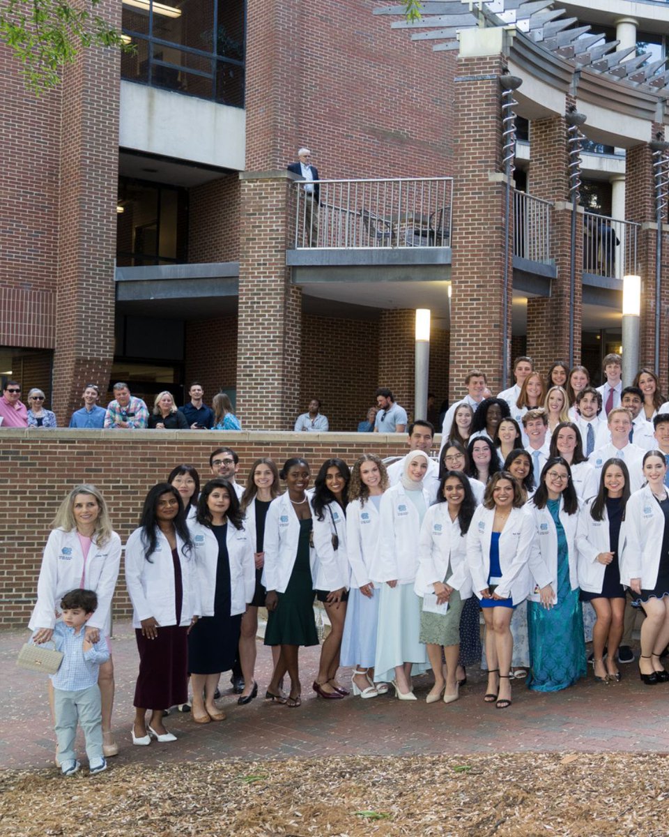 UNCDentistry's tweet photo. ASOD DDS and ASPID students recently took part in a major milestone of their academic journey: the white coat ceremony. Help us welcome this new class of aspiring dentists! Big congratulations to all! 

Read more about our recent ceremonies here: https://t.co/TtH3TwWx6n https://t.co/dEiKPPvqgs