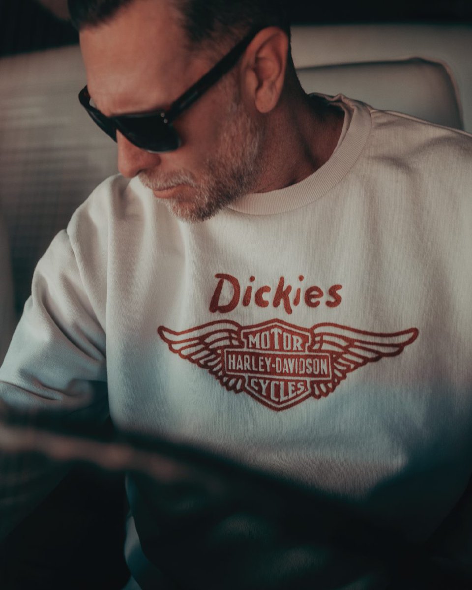 Dickies's tweet photo. Not for a season, but for
years.That’s the bar we set when we designed this collection.

Dickies x Harley-Davidson.
Built to Outlast.
Shop the collection now. https://t.co/O9gBCy84d4