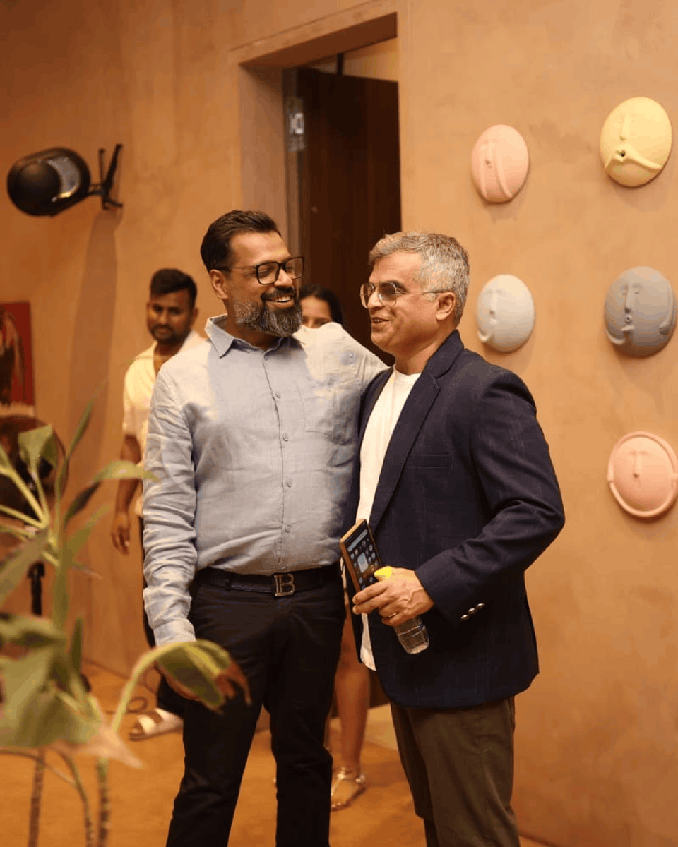 mindful_manish's tweet photo. Throwback to Goa this April, curating a birthday that was equal parts madness and magic.

Always special when conversations flow this easily and the room is filled with people who genuinely know how to bring life to an experience. 
.
.
.

#experiencedesign #eventplanning https://t.co/TBslW3LLlf