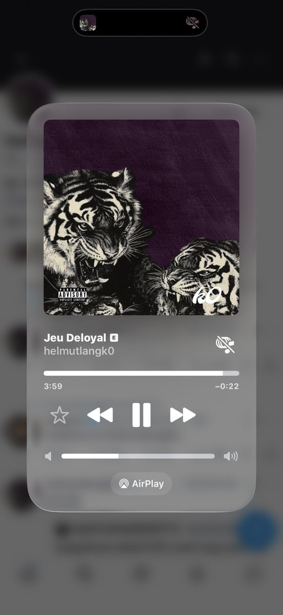 khantwait2lm's tweet photo. @______lang__ relating with da second part you tuff iwl https://t.co/LT7RodnPSE