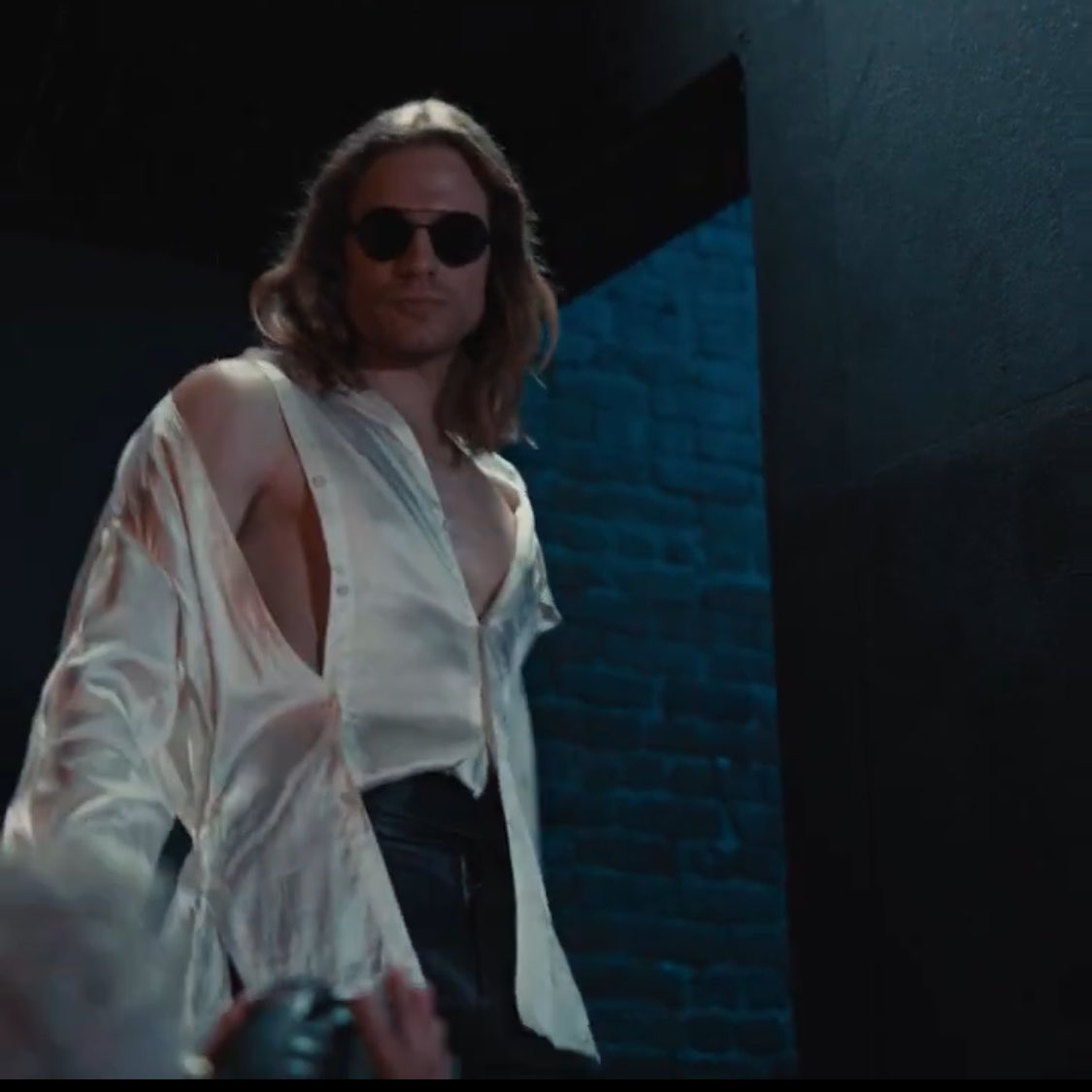 vampiresslestat's tweet photo. i love lestat’s top… which one? #makeitup https://t.co/nM017bJcYO