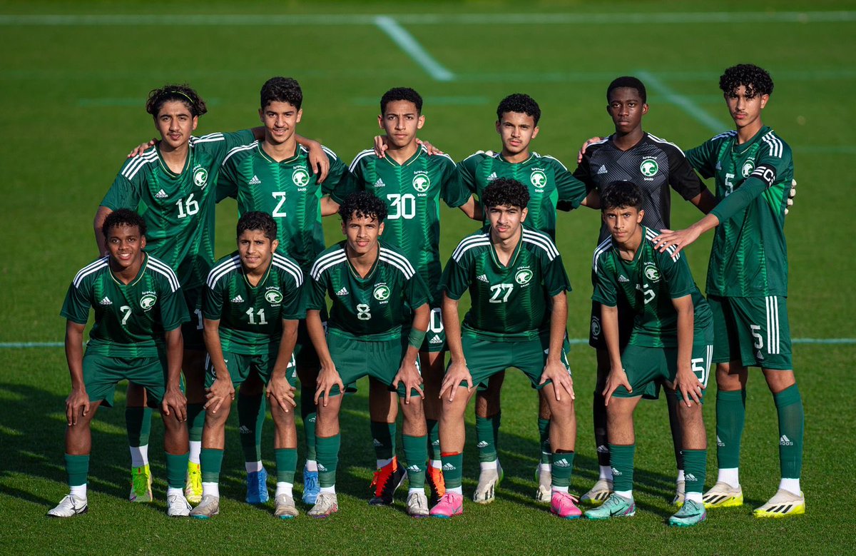 MajedAlturki8's tweet photo. الاكتشاف كالبحث عن الكنز في أعماق البحر مرحلة مهمه  كذلك زملائة الرائعين الذينن تنبأنا لهم وأشركناهم في فئة أعلى مثل عبدالله الماس وعبدالرحمن المامي مواليد2009 كذلك المجموعة خاضة تجارب نجني الآن ثمارها https://t.co/beDM6aeYZL