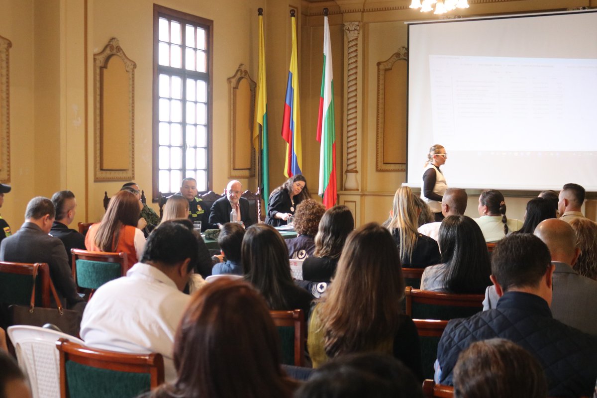 Territorial de Salud de Caldas tweet media