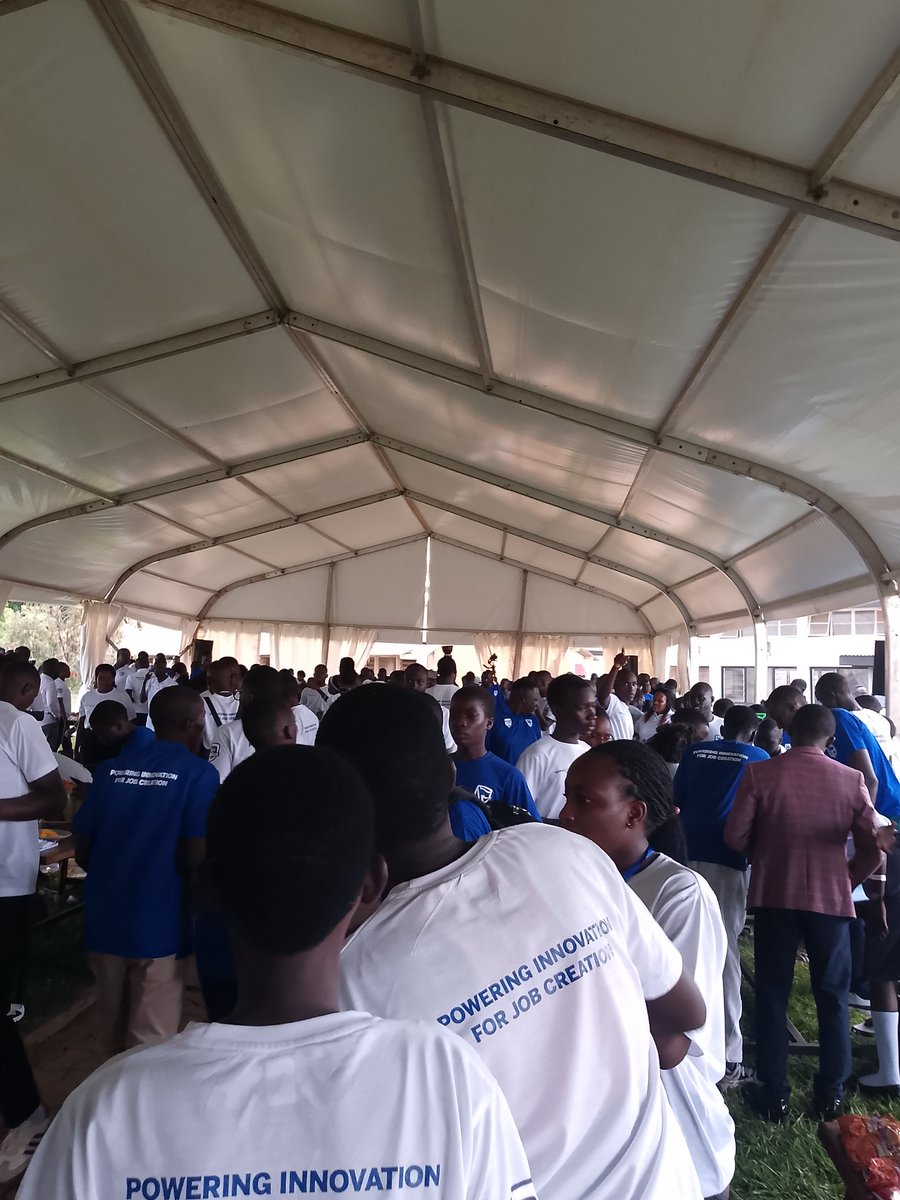 angodaemmanuel's tweet photo. Today was market day at @stanbicug National Schools Championship at @GayazaHighSch. Teams of students given 50k to start a business. We were given 6k of fake money for shopping. I bought 3 things- bungle, water bottle and fruits. 
#StanbicUGChampions https://t.co/bdtKTfHnfL