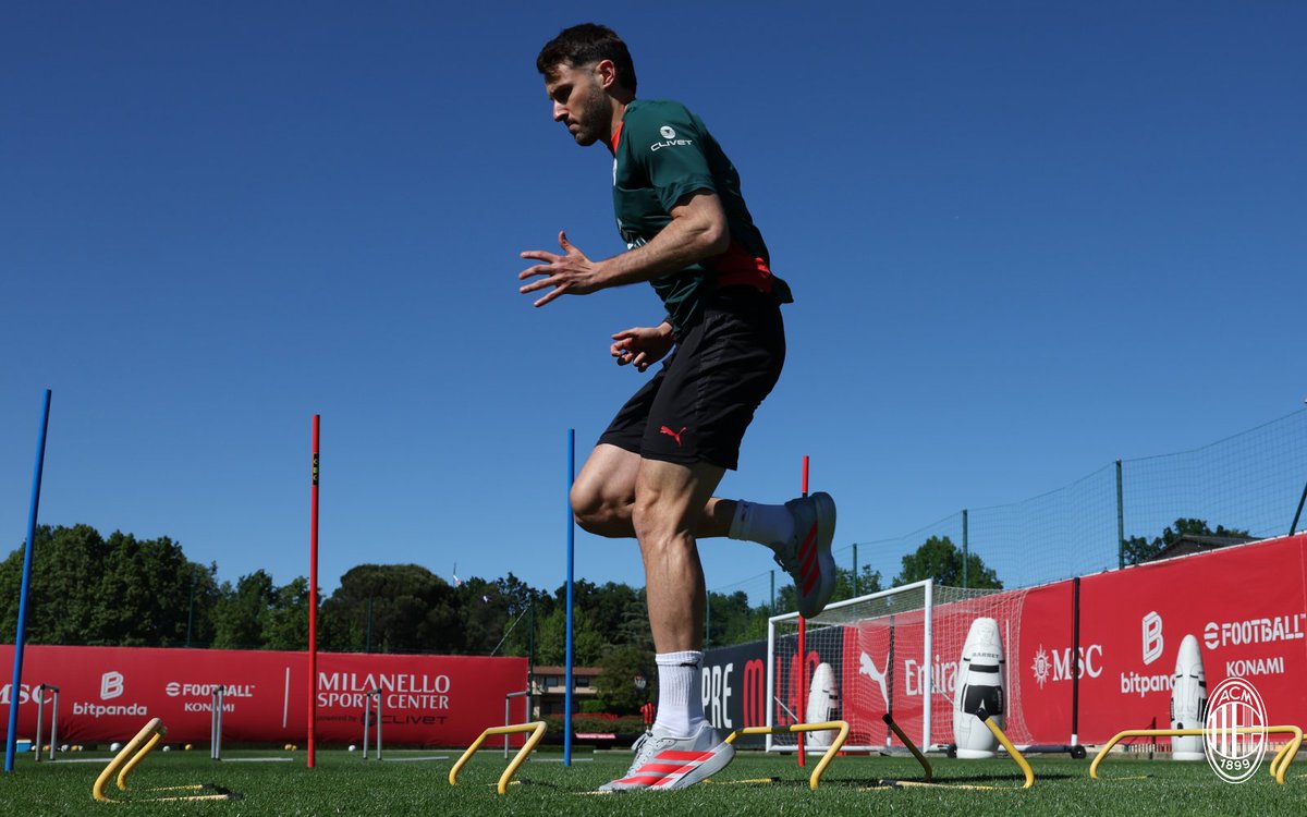 AC Milan tweet media