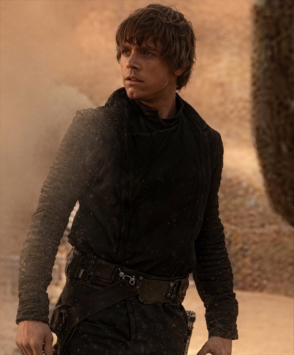 Luke Skywalker tweet media