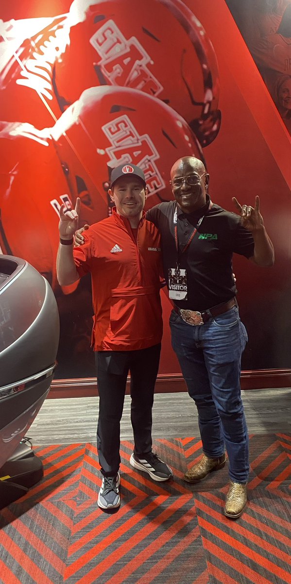 npatexas1's tweet photo. Great visit @AStateFB and thanks for the hospitality @coachalexjones @coachupton43 @NatlPlaymkrsAca @BuckFitz @NPAnortheast @NCEC_Recruiting https://t.co/ZPM84uCai0