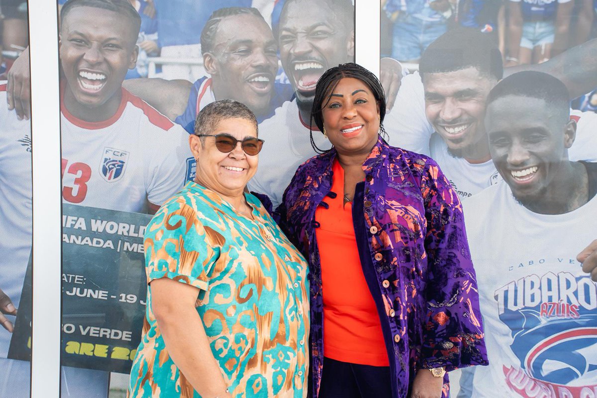 fatma_samoura's tweet photo. Thk yu to Filomena Fortes for inviting me to visit Cape Verde National Olympic Committee HQ. Congratulations to yu &amp; 2 yr team 4 the great work. The ecofriendly HQ is a major step towards sustainability. An example of sport &amp; sustainability working together for the future.
#CIO https://t.co/9RABSAbBSK