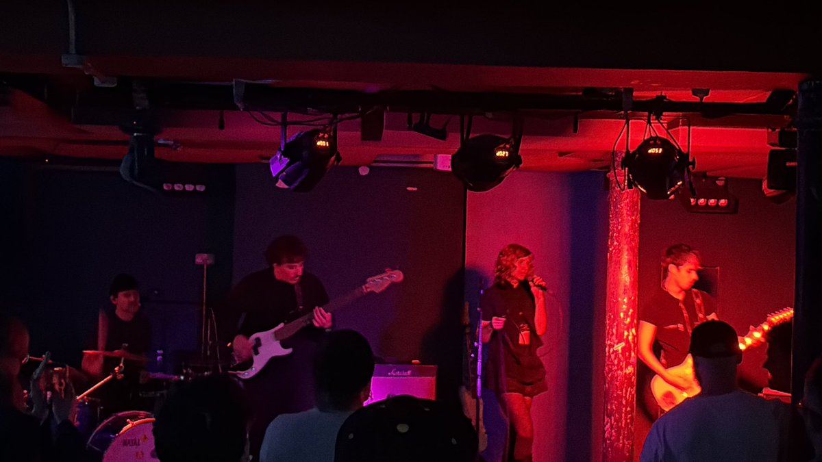 charlieashcroft's tweet photo. Menno Versteeg, Sunday Club and Micah Sage live at Strongroom 🇨🇦 https://t.co/ETQjYTYxZ3