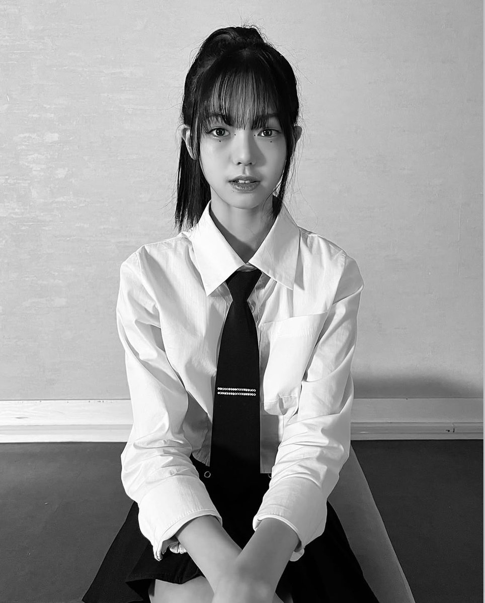 saintxoangel's tweet photo. 👼🏻 พรีเดบิวต์ ❝ รูมี ❞ ₊˚⊹♡
- ชื่อจริง: อีรูมี (이루미)
- เกิดปี 2012
- สัญชาติ: เกาหลี 🇰🇷
- เคยเรียนที่สถาบัน D:FAM DANCE และ YEIL ACADEMY
- เคยอยู่ทีมเต้นชื่อว่า DUNIT
- ผ่านการออดิชั่นค่าย DEEP STUDIO ในเดือนตุลาคม 2025
#천사XO녀 #SaintXOGirls #ProjectXO https://t.co/mQdLOeXZzt
