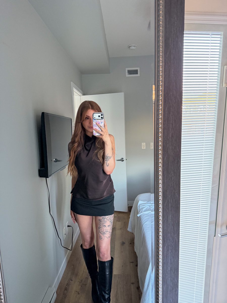 Nova_Ryleex's tweet photo. Before or after? https://t.co/ulYT3nMwU9