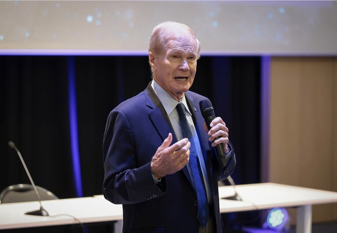 MonacoEmbassyDC's tweet photo. Proud that this week’s visit to Monaco by Senator Bill Nelson, also a former NASA Administrator, celebrates the legacy of the space-related “Pioneers and Innovators of Our Time” events launched in Monaco in 2016 with the support of NASA and Sen. Nelson while also marking America250 and the 20th anniversary of the Embassy of Monaco in Washington, D.C., and its partnerships with institutions across the United States. 🇲🇨🤝🇺🇸
@GvtMonaco 
📸 from @monaco__info