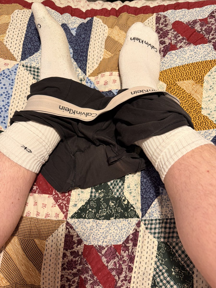 CtrlHDelete's tweet photo. relaxin in #MyCalvins this afternoon 😈 https://t.co/BkZDkCzE0q