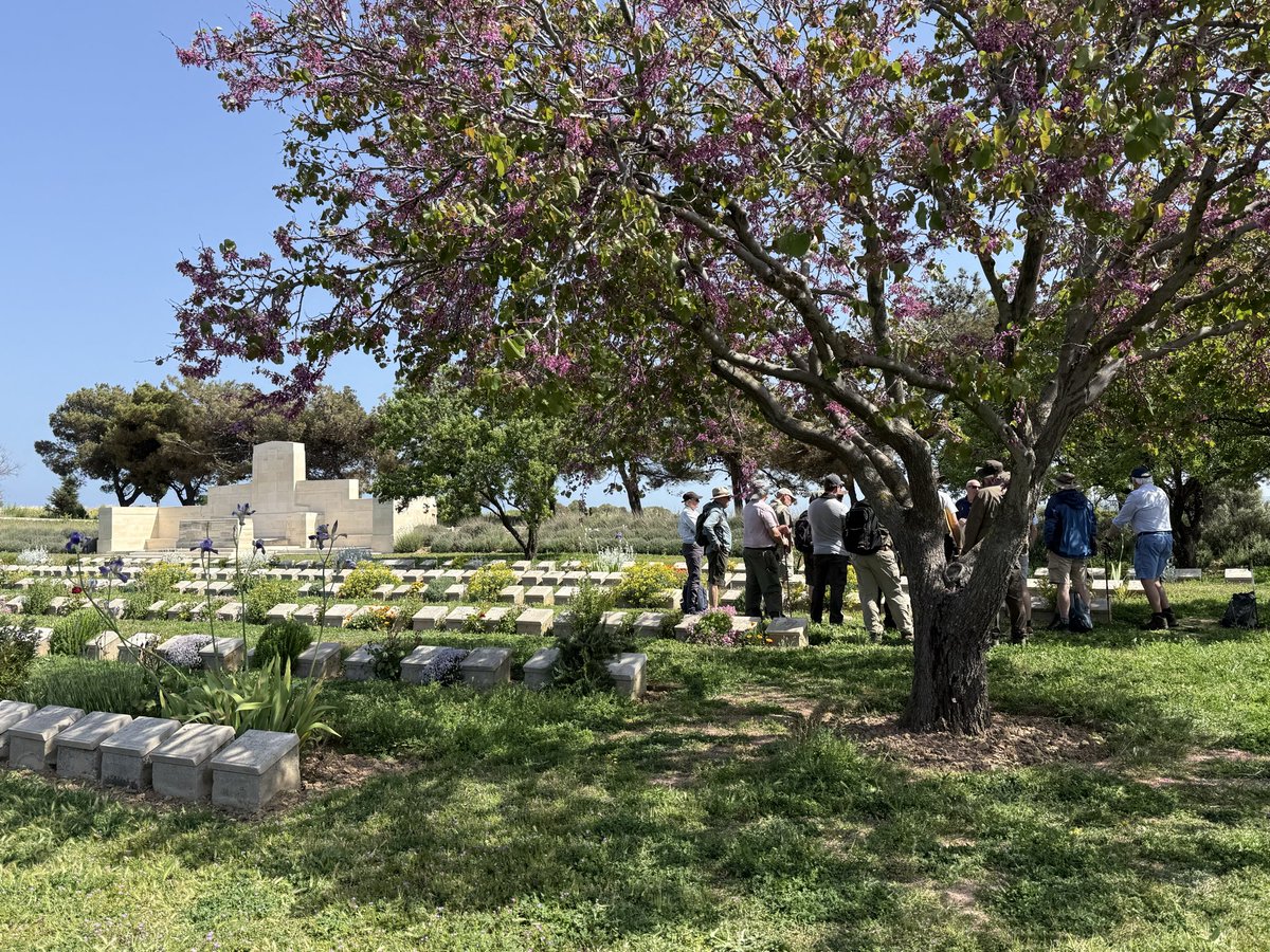 SteveJChambers's tweet photo. Still walking Gallipoli, this time with this year @Gallipoli100 @bhltours group #GallipoliAssociation https://t.co/voP8owp3nv