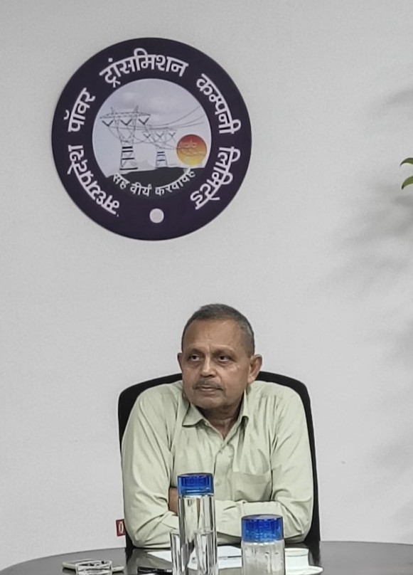 MPTransco's tweet photo. मध्यप्रदेश पावर ट्रांसमिशन कंपनी(एमपी ट्रांसको)के प्रबंध संचालक सुनील तिवारी ने अधिकारियों से कहा है कि कंपनी में कार्यरत आउटसोर्स कर्मियों से उनकी योग्यता एवं क्षमता के अनुरूप कार्य लिया जाए तथा उनके बेहतर करियर प्लानिंग और कौशल विकास की दिशा में भी गंभीरता से प्रयास किए जाएं https://t.co/2zKoVmcpJK