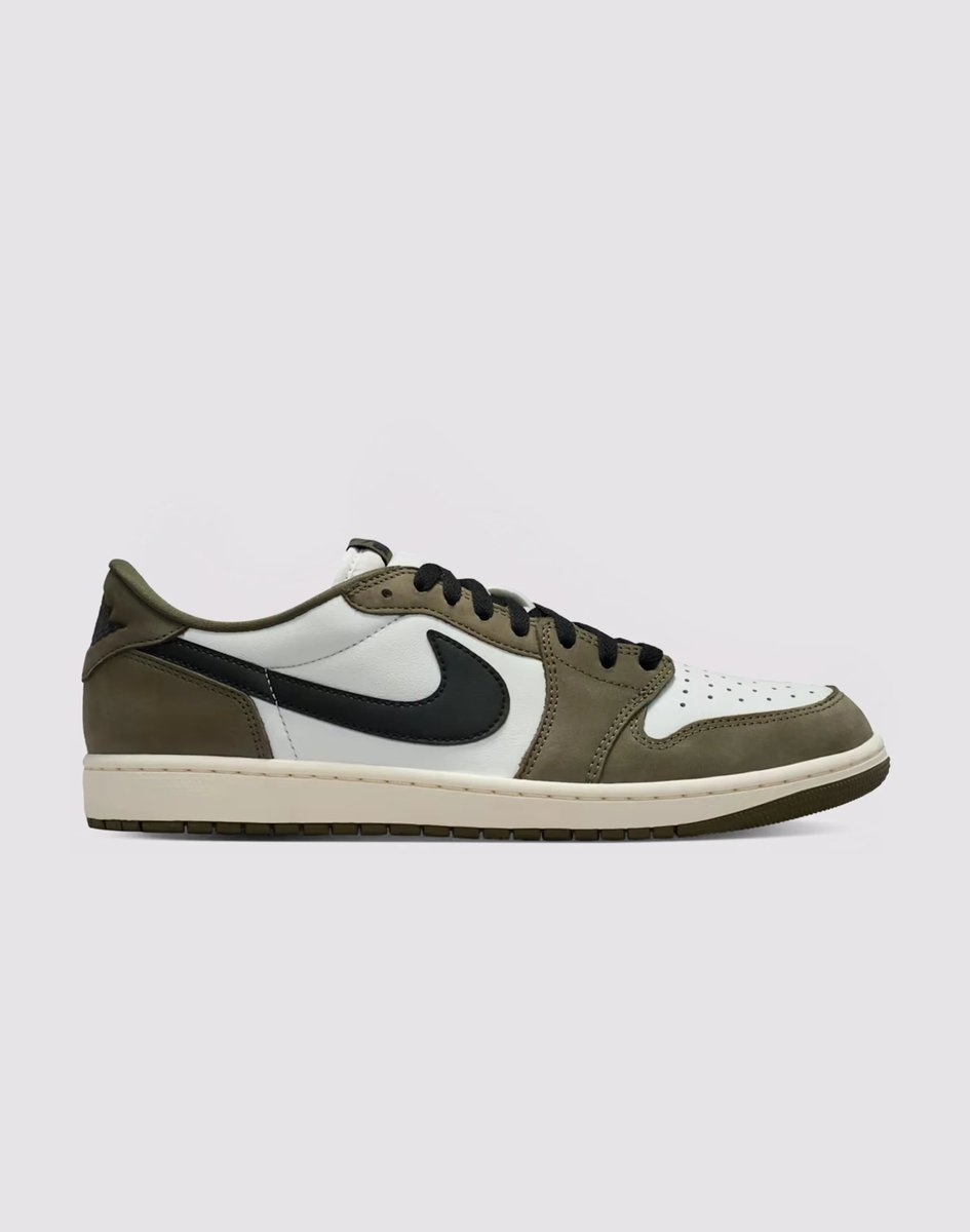 Info4Days's tweet photo. On sale: $119.98 + Shipping #Ad 
Air Jordan 1 Low OG 'Medium Olive' 

Shop: https://t.co/sXq7kSVr0l https://t.co/9oLLUf43Co