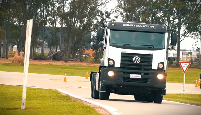 Planetacamion's tweet photo. VOLKSWAGEN APUNTÓ A LA MINERÍA Y MOSTRÓ SU CARTA PESADA EN SAN JUAN
https://t.co/uZPG63uYYO
#Volkswagen #Camiones #Transporte #Minería #SanJuanMinera #Constellation #MAN #TRAXON https://t.co/GVzXo5cVC9