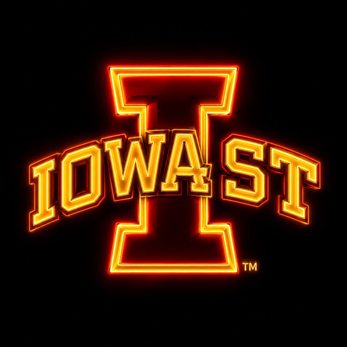 marcus2shiftyyy's tweet photo. Blessed to receive an offer from Iowa st @wattup_alex 
@CoachRush_CTFB 
@CoachDaws_ 
@marvin3rob 
@AllenTrieu https://t.co/jcrv4K2pSP
