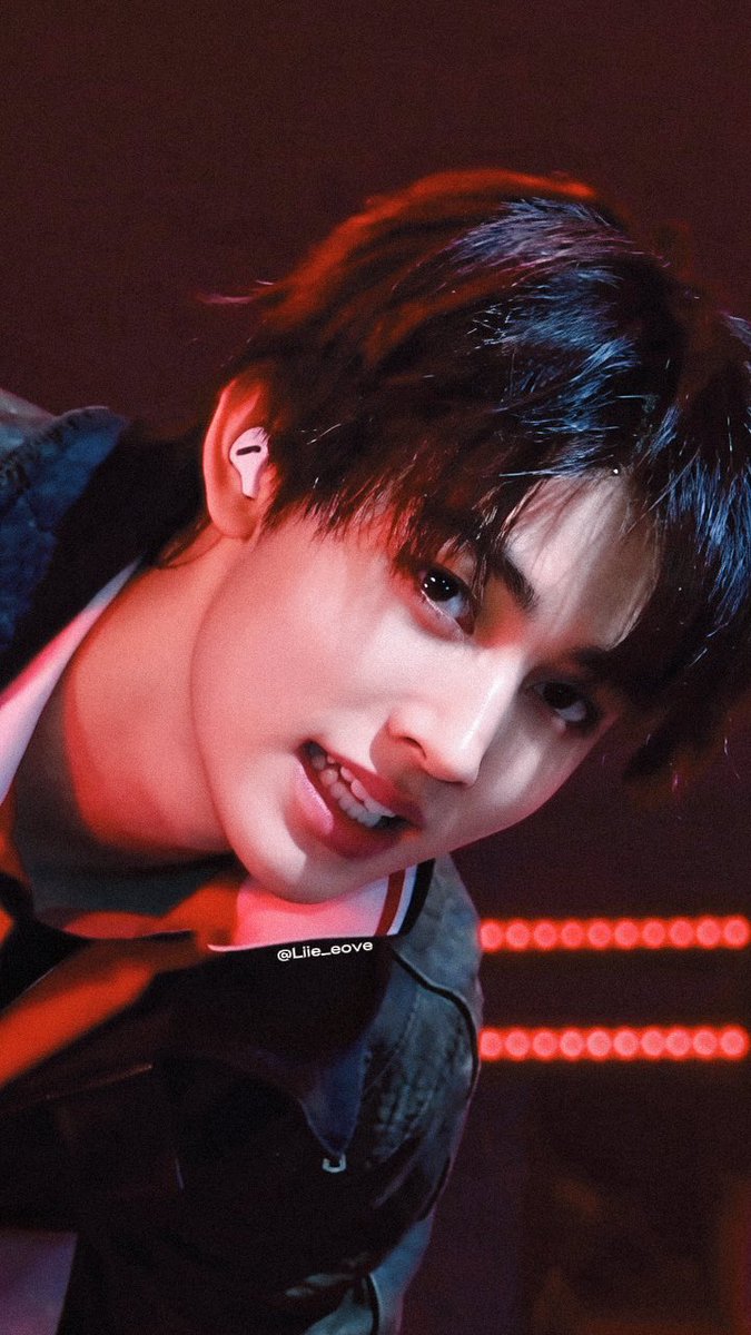 seonghyeon pics tweet media