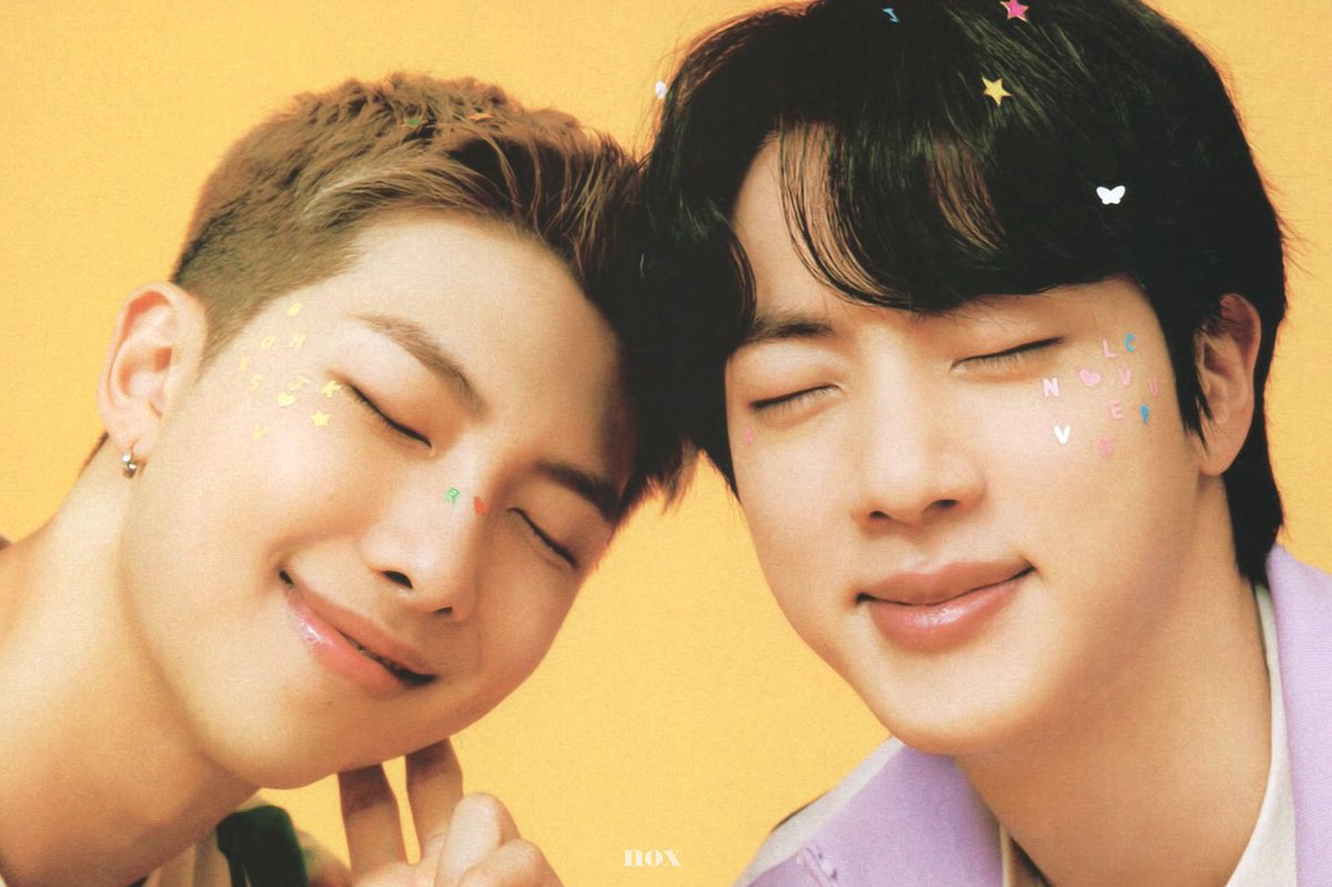 seokjinnie's cheeks 👨🏻🚀💙 tweet media