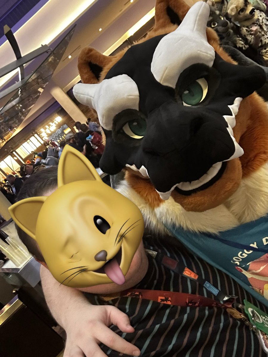 PupWinston/HocusCat tweet media