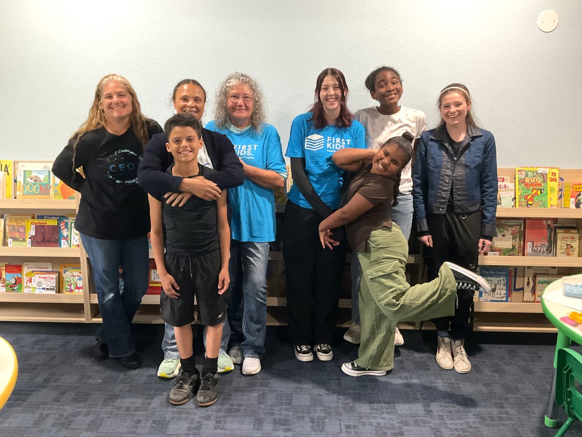 communityeoc's tweet photo. And just like that, this semester of FIRST KIDS is over 💙📚

This year, we watched our students grow in so many ways—not only in their literacy and reading comprehension, but also in their confidence, curiosity, creativity, and faith!✨ https://t.co/UIGDyxy0qL
