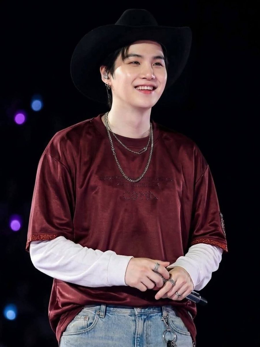 MIN YOONGI SUGA tweet media