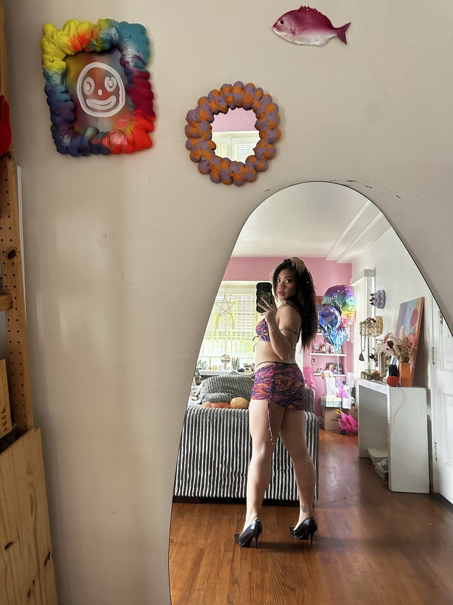 realgembb's tweet photo. Filmed a new set with this outfit. Going to release it soon 😇 https://t.co/nVOyByJTyy