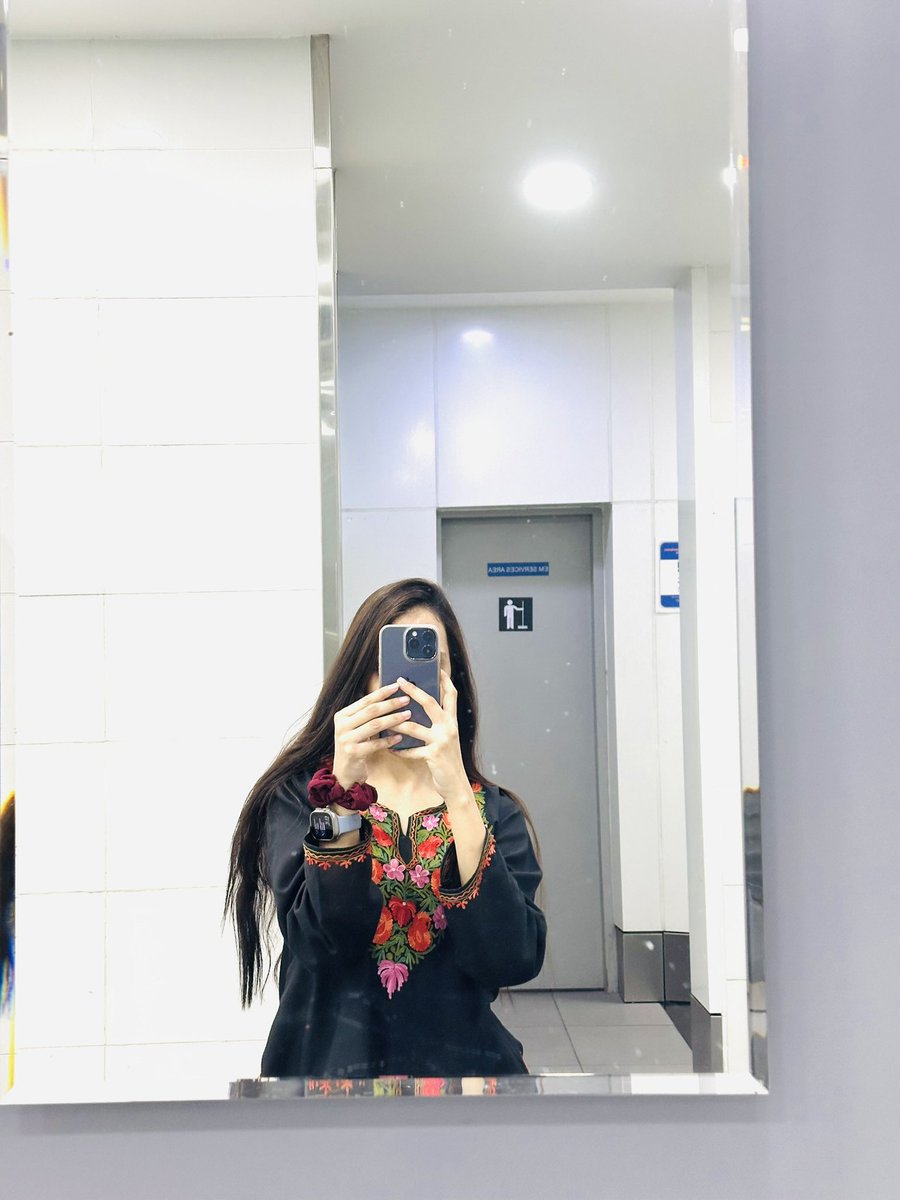 Mehreen tweet media