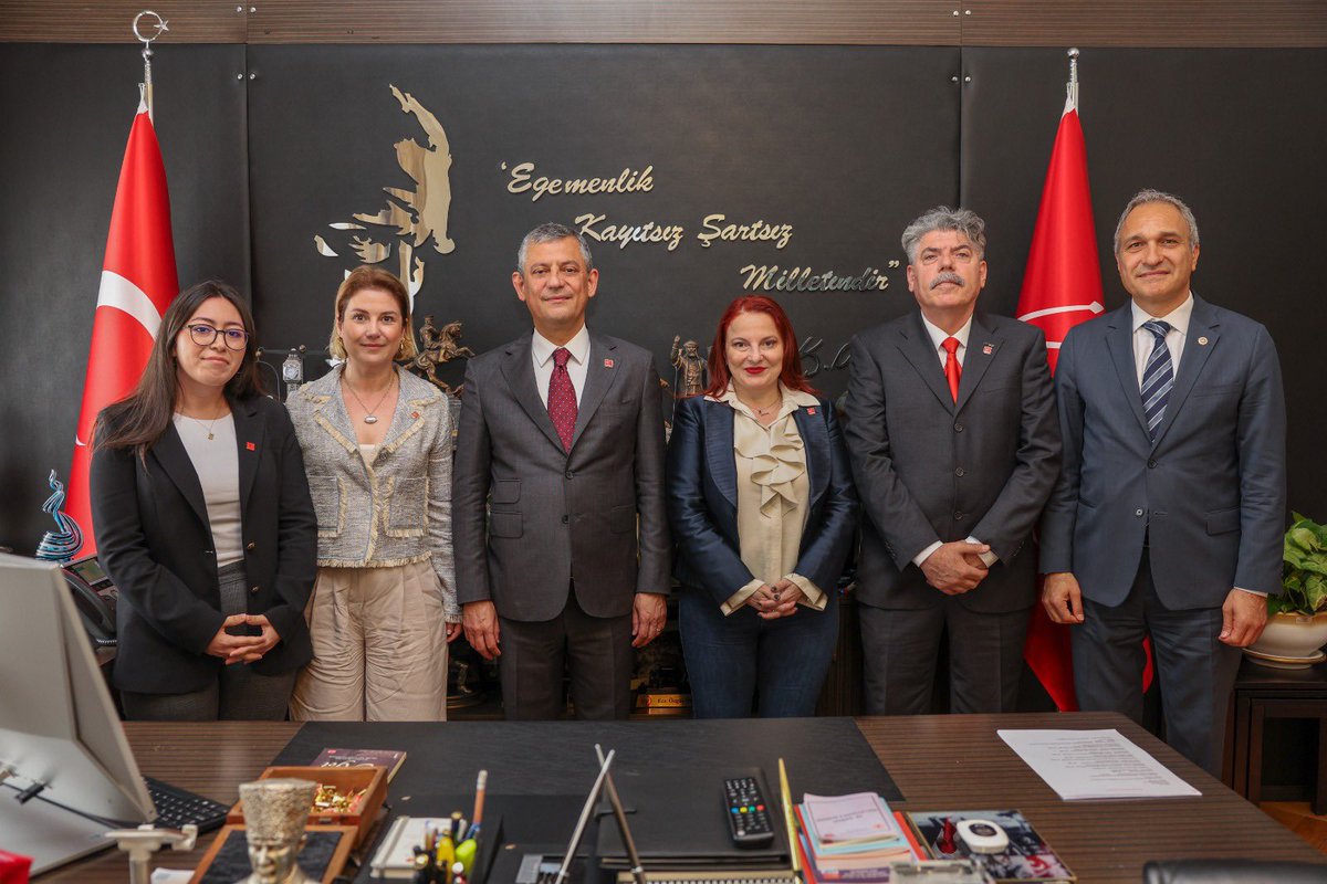 Mısra ÖZ tweet media