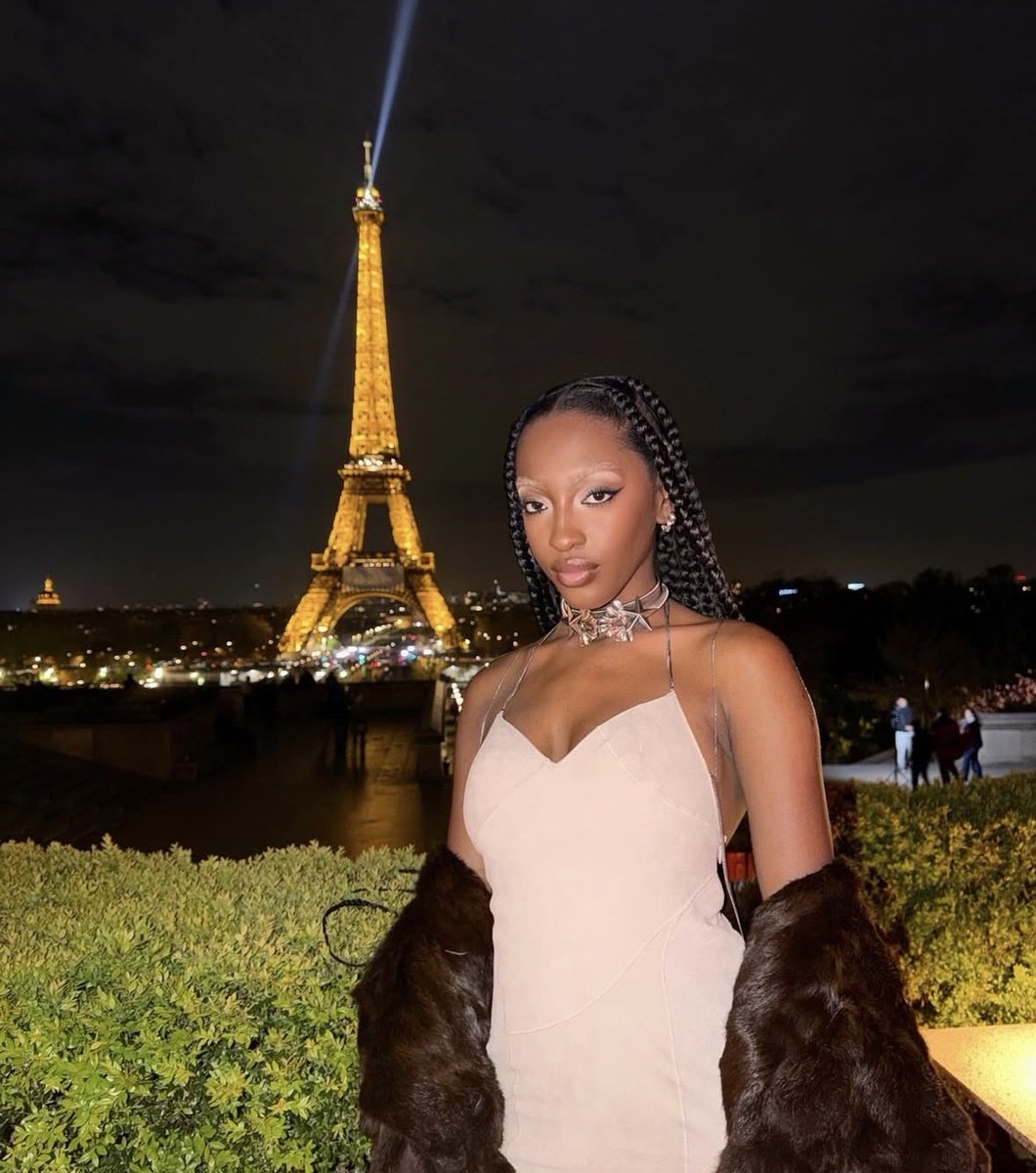 ebonyfiles_'s tweet photo. the beauty ??? i can’t stay calm https://t.co/93HB06Q56Y