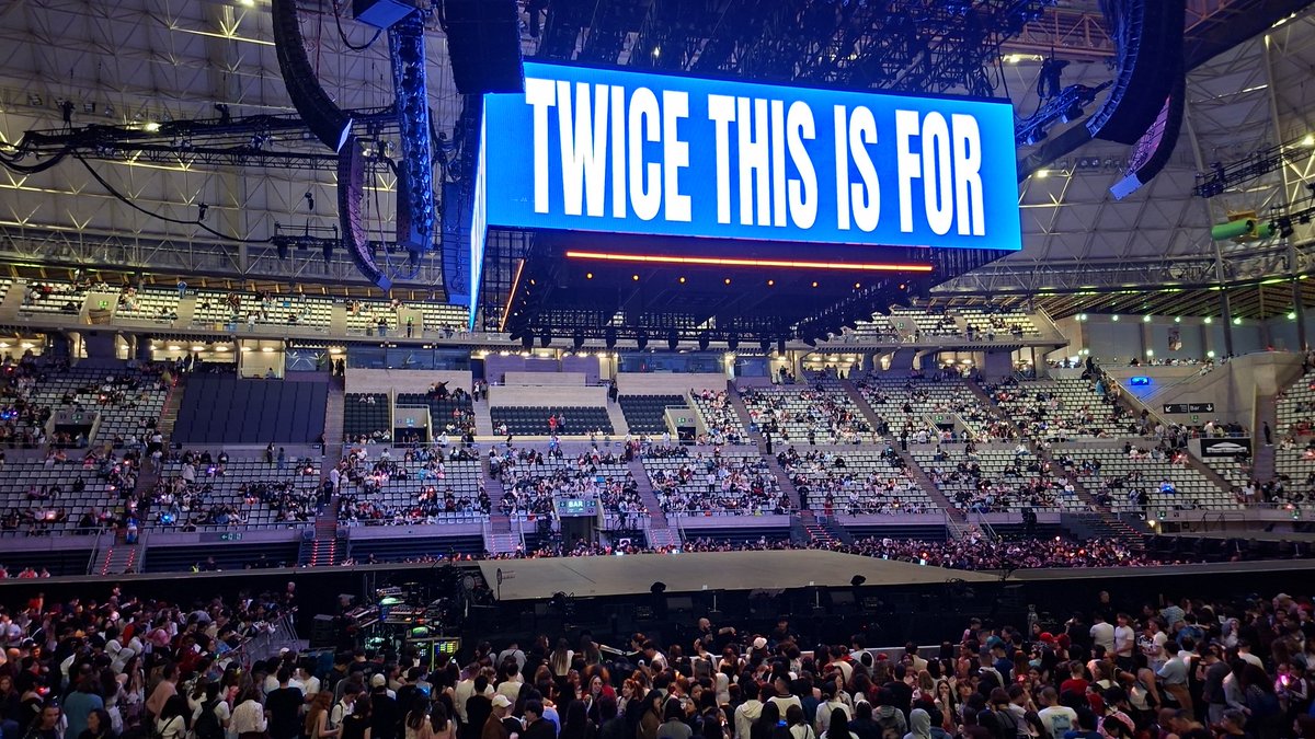 liaa | saw skz & Twice♡ tweet media