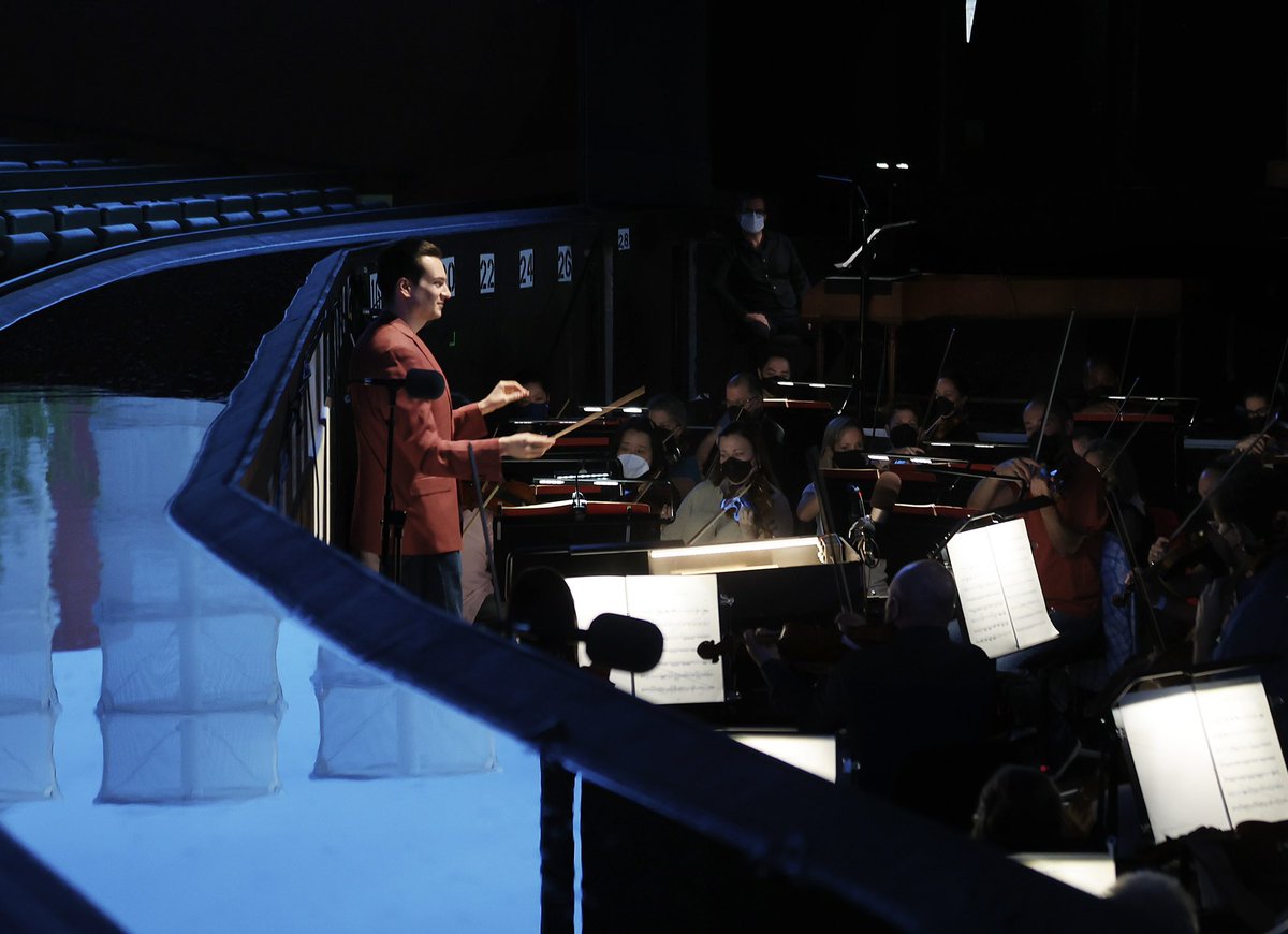 ivanlopezr_dir's tweet photo. Tengo el inmenso placer de anunciar que he sido nombrado Director Principal de la Santa Fe Opera a partir de la temporada 2027 https://t.co/8fzQ1qQs59