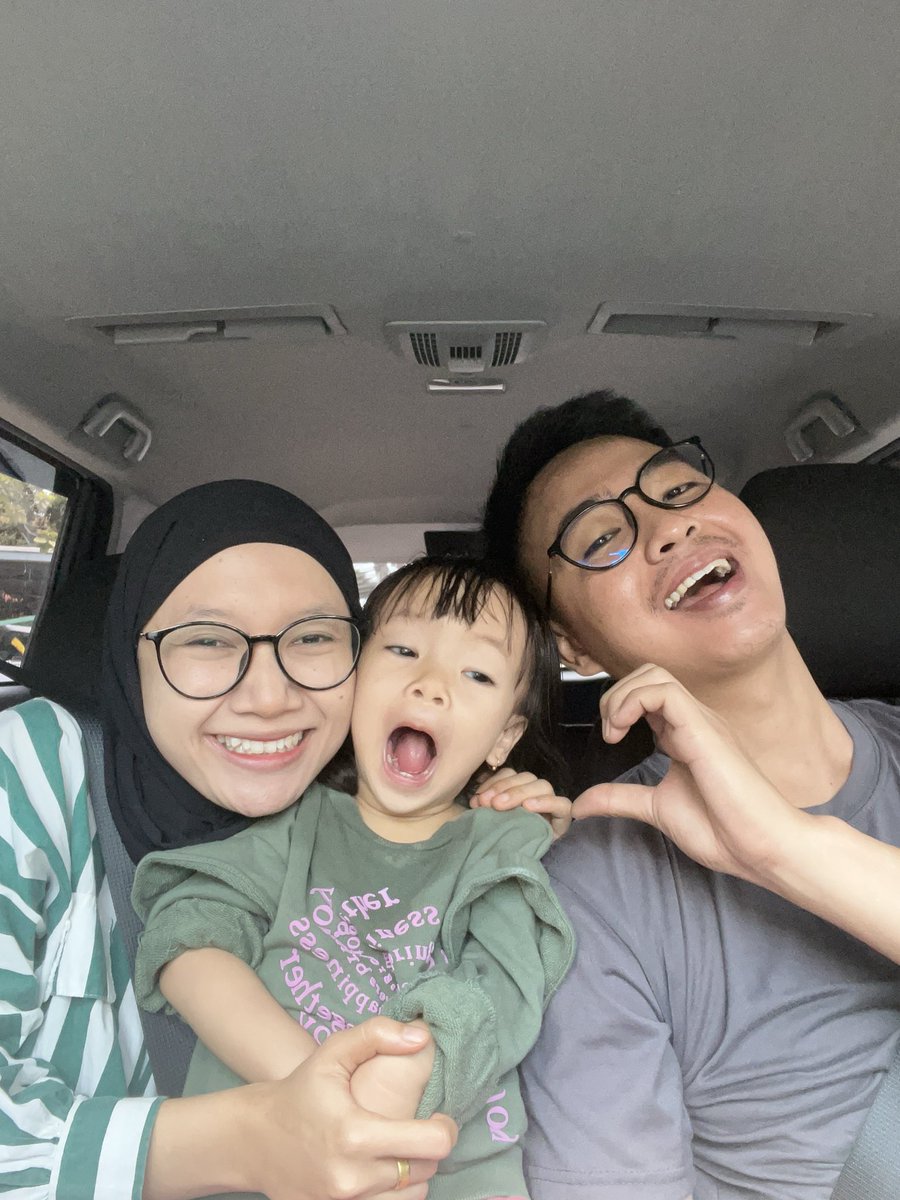 dellaak's tweet photo. Selalu tumbuh bahagia ya num , iloveyou https://t.co/h9FNGPCjq6