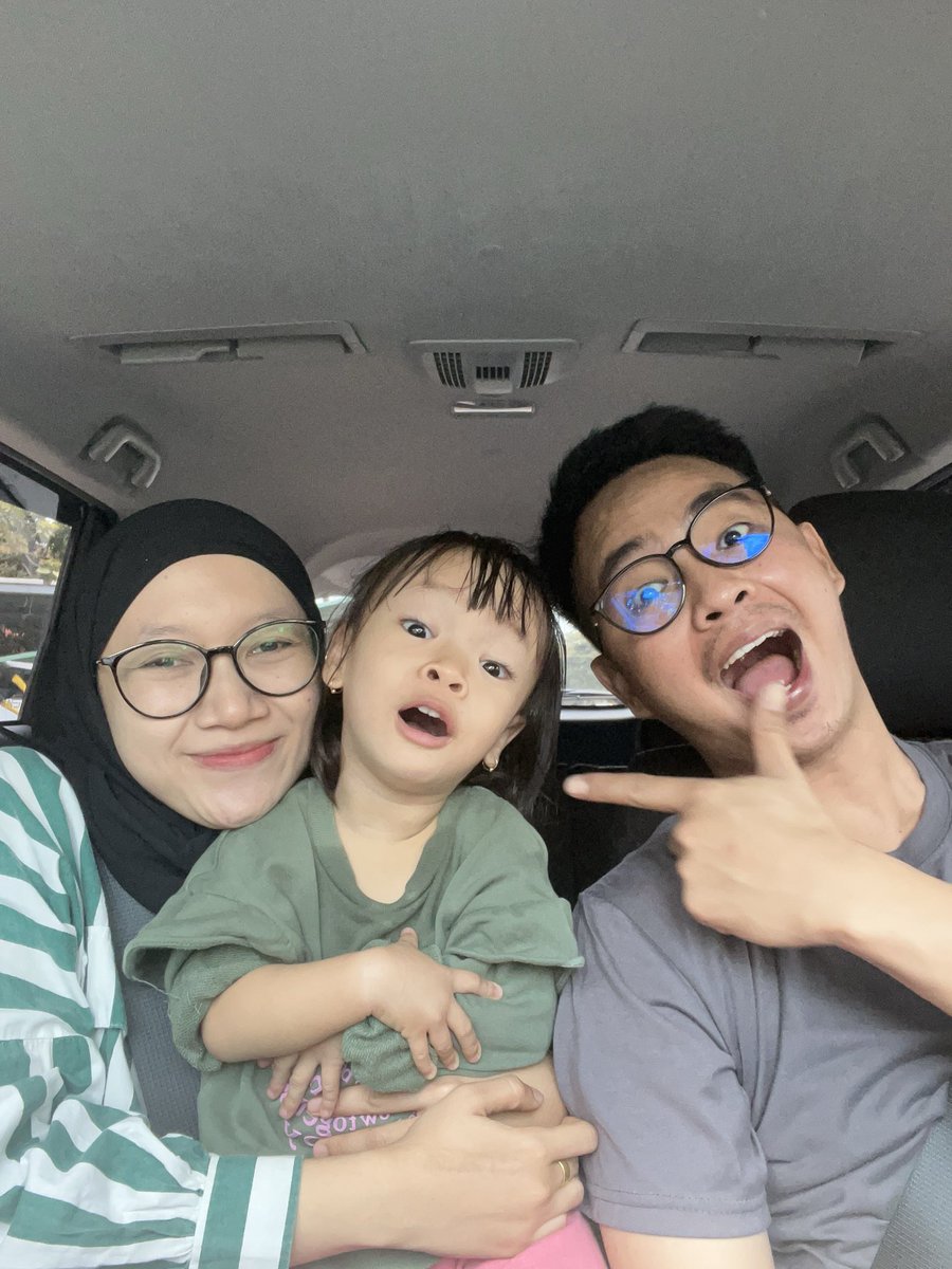 dellaak's tweet photo. Selalu tumbuh bahagia ya num , iloveyou https://t.co/h9FNGPCjq6