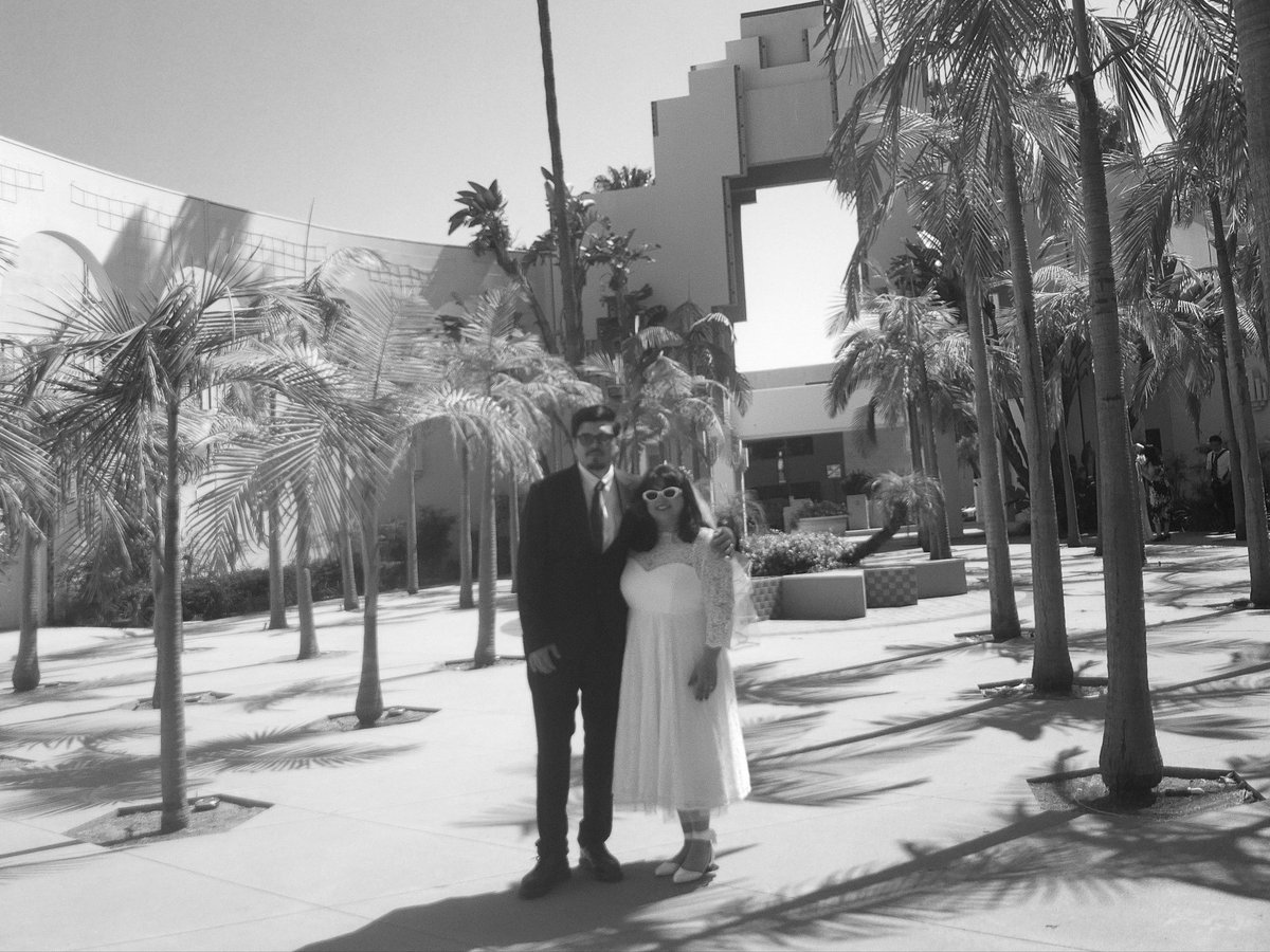 esanicolasa's tweet photo. omg … I’m a wife 🤍🫪😎💯 #love https://t.co/53bBoeIk20