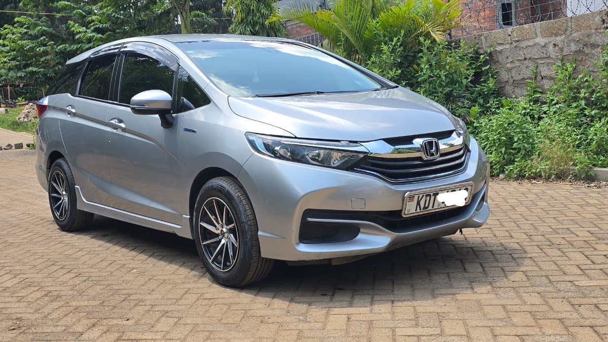 _HighTorque's tweet photo. HONDA FIT SHUTTLE 
MAKE: 2018
ENGINE: 1.5L
PRICE: 1,450,000

#AfricaFowardSummit Governor Anne Waiguru Mwaf Mt Kenya Larrys Personal Opinion THE NEIGHBOURHOOD Jubilee Party https://t.co/YrdDMjlP9t