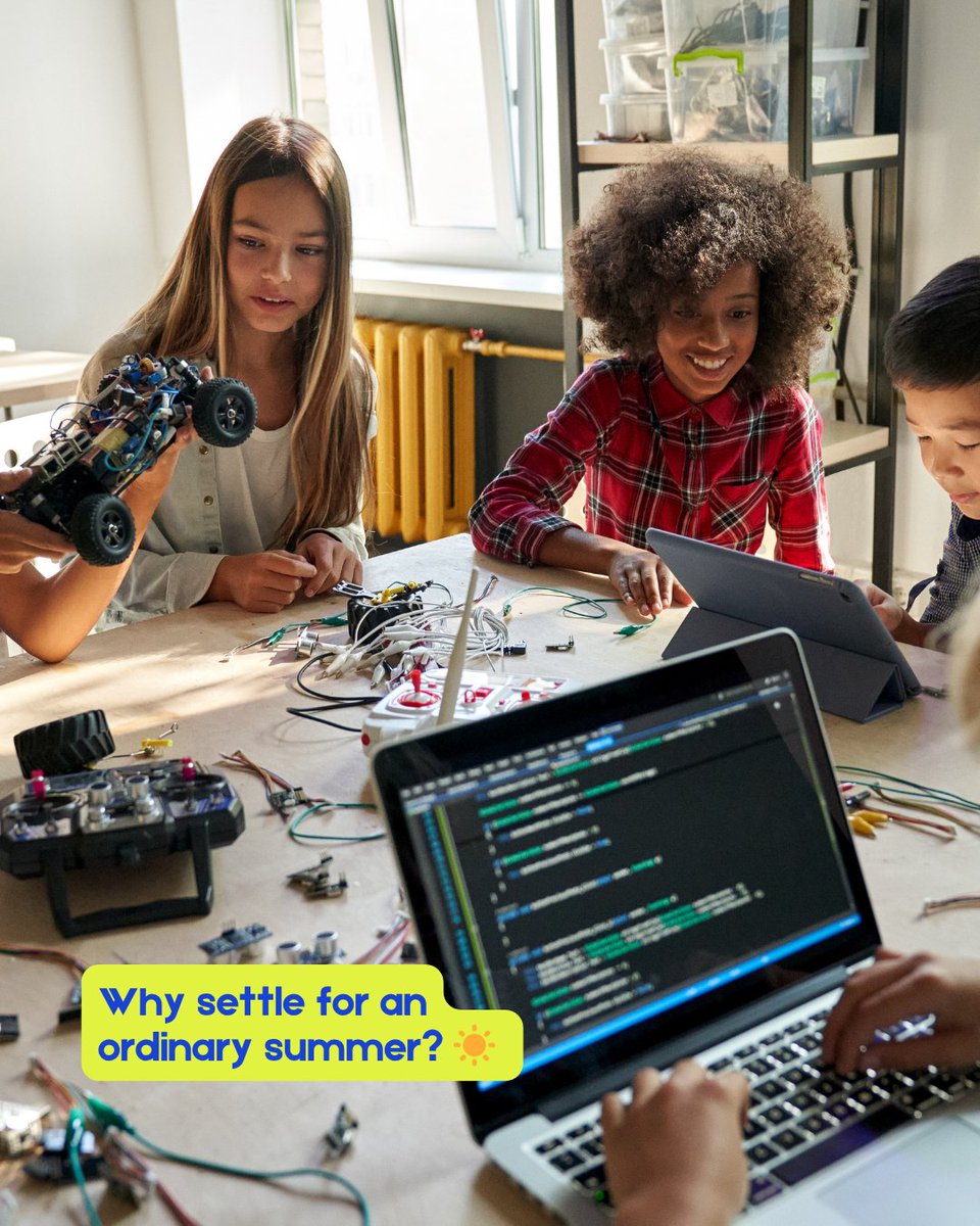 creatorbots's tweet photo. The first Arduino kit that actually integrates 3D printing. 🖨️ This summer, let them design the hardware AND the software. #3DPrinting #Engineering #Makerspace https://t.co/BK8A6SN5xh