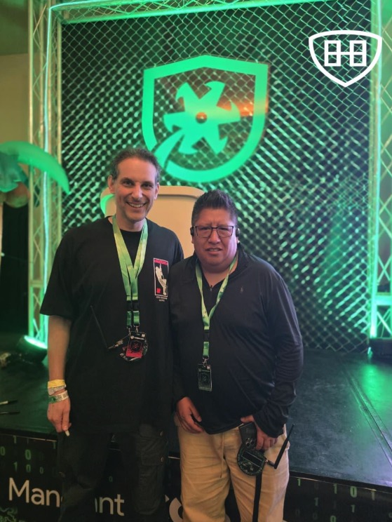 EHCGroup's tweet photo. ¡Llevando nuestra experiencia al siguiente nivel!💻

Orgullosos de @lorddemon y @crhystamil en el #TropiCon México. Participaron en talleres de hardware hacking e IA, ¡y el icónico @joegrand autografió sus badges electrónicos! 

Formación continua para ofrecerte lo mejor.🚀 https://t.co/0OgyqDcGcP