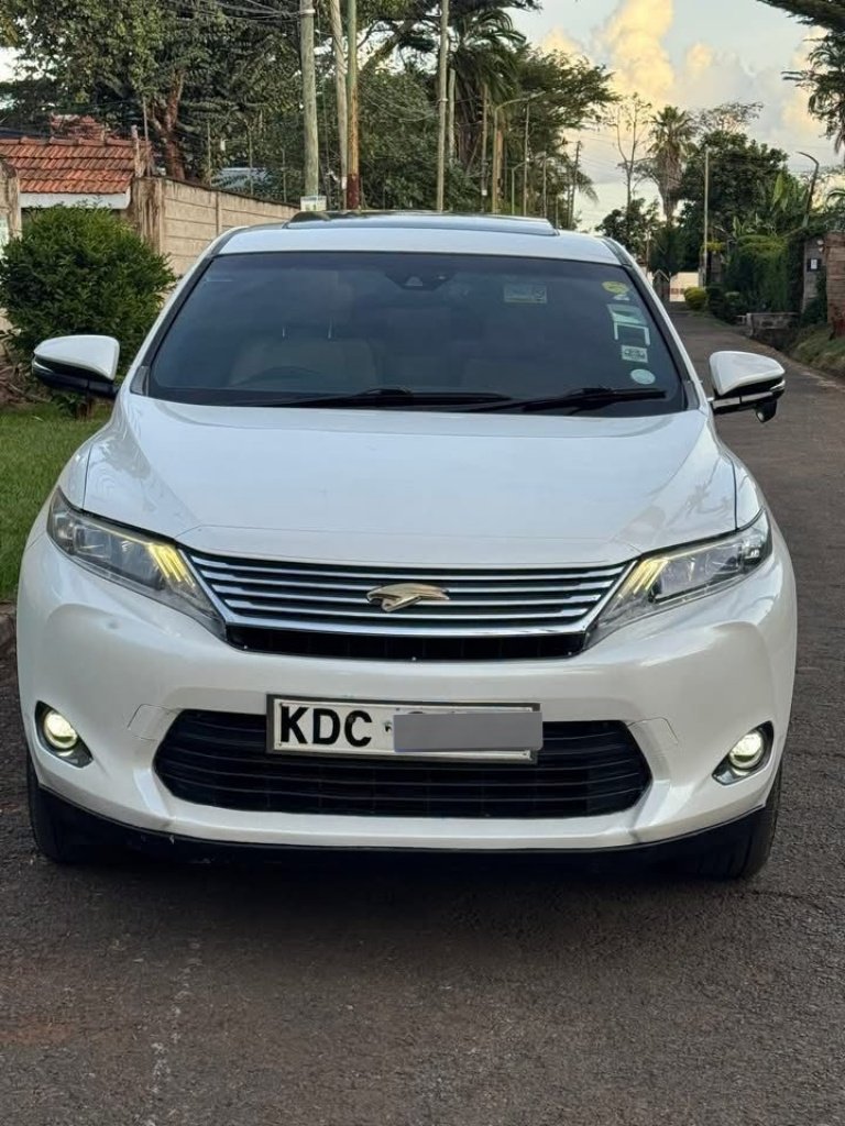 _HighTorque's tweet photo. TOYOTA HARRIER 
MAKE: 2015
ENGINE: 2.0L
PRICE: 2,500,000

#AfricaFowardSummit Governor Anne Waiguru Mwaf Mt Kenya Larrys Personal Opinion THE NEIGHBOURHOOD Jubilee Party https://t.co/hcOp3oyGr7