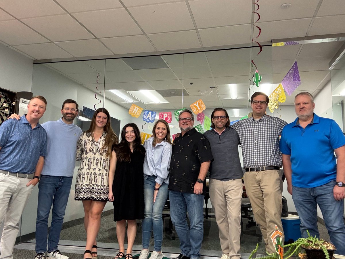 WhiteRockSecure's tweet photo. Last week’s Cinco de Mayo celebration! 🌮🎉

A fun afternoon spent catching up, sharing great food, and celebrating together as a team. https://t.co/H9s8VEPKrH