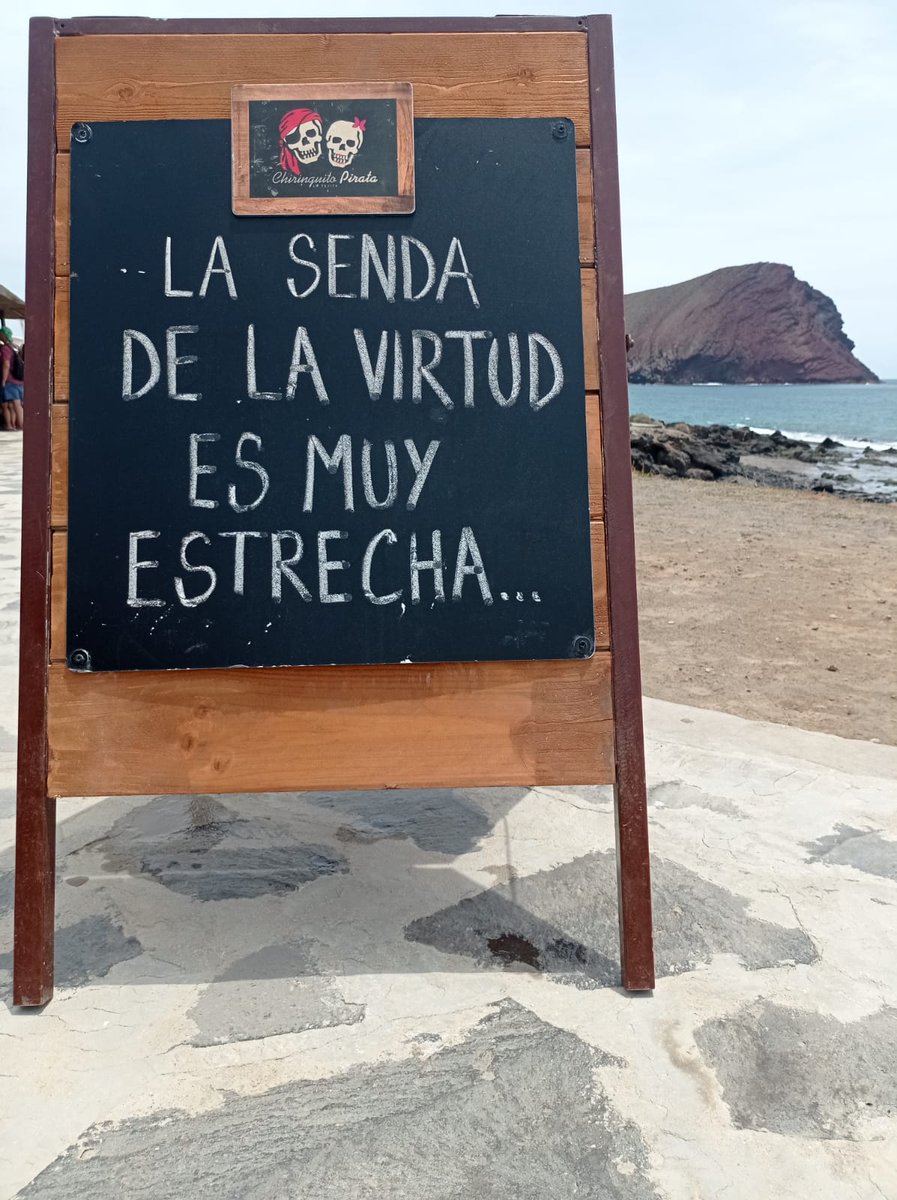 ChiringPirata's tweet photo. La senda 
de la virtud 
   es muy 
 estrecha...

#BuenRollito 😉
.
.
.
#playadelatejita #tenerifeocio #MontañaRoja #elmedano #granadilladeabona #tenerife #tenerifelicidad #playa #latituddevida #yosoytenerife #canariasviva #beach #ocean #sun #estaes_tenerife #loves_tenerife https://t.co/I12oTr76hm